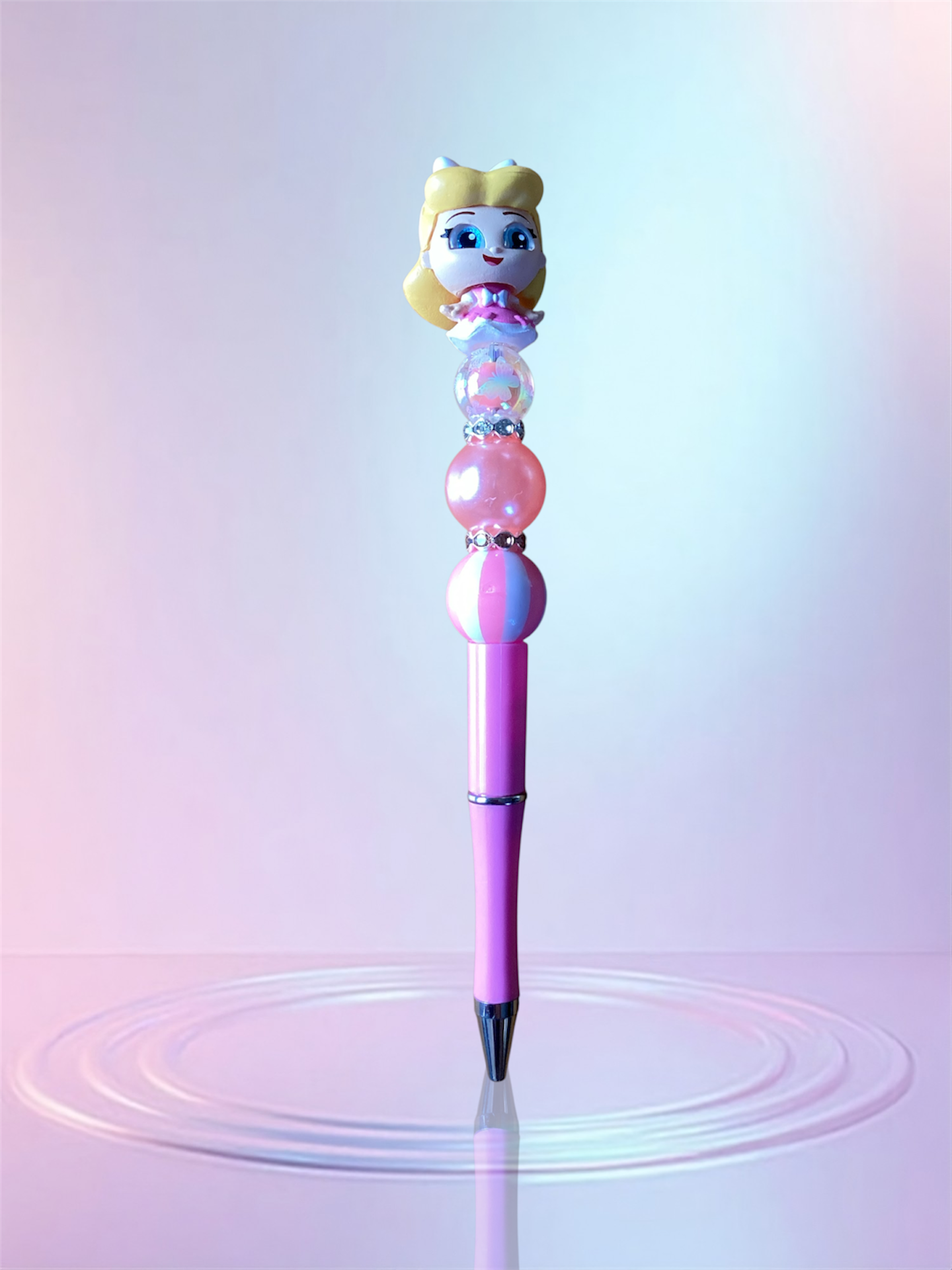Handmade Beaded Pen – Unique & Personalized 💖 Pluma Artesanal con Cuentas – Única y Personalizada 💖