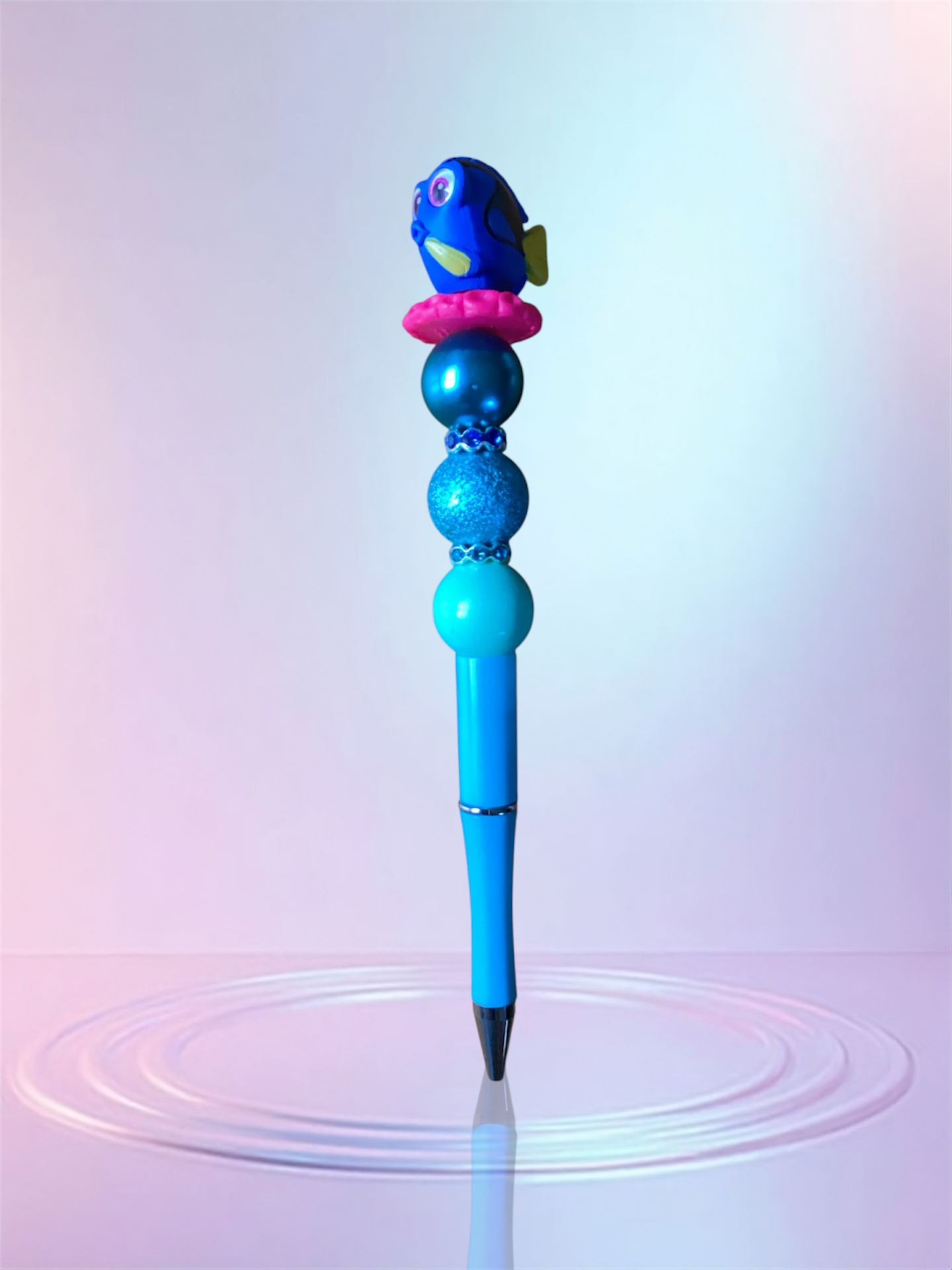 Handmade Beaded Pen – Unique & Personalized 💖 Pluma Artesanal con Cuentas – Única y Personalizada 💖